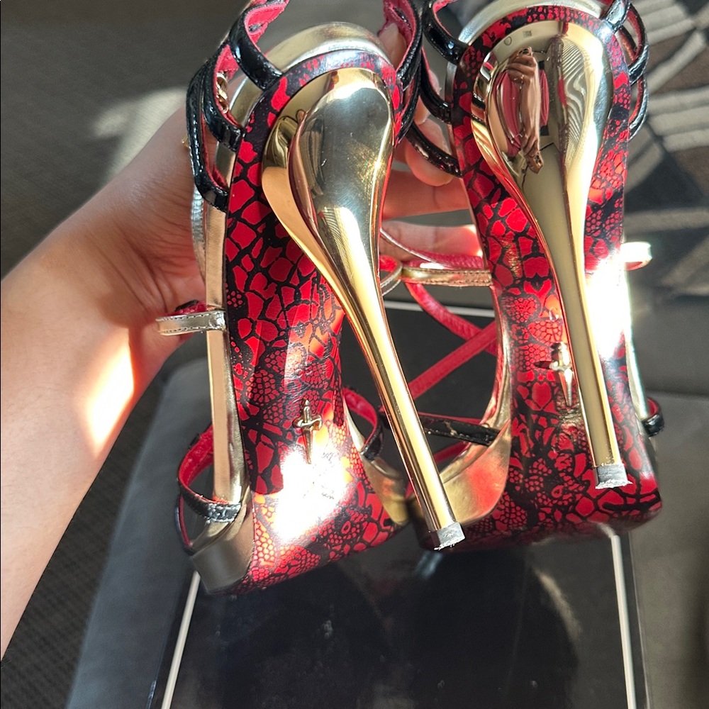 Cesare Paciotti Black and Gold Strappy Sandals - Picture 6 of 8